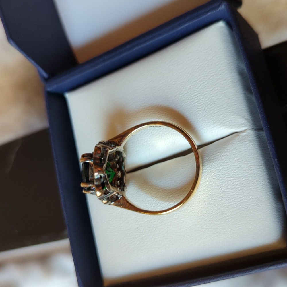 Created Emerald Ring - image 4